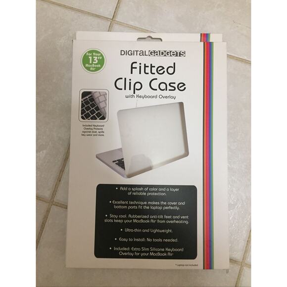 MacBook Air 13" Fitted Clip Case with Keyboard Overlay Metallic Gold‎ - Picture 2 of 5